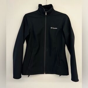 Columbia Women's Black Shell Jacket